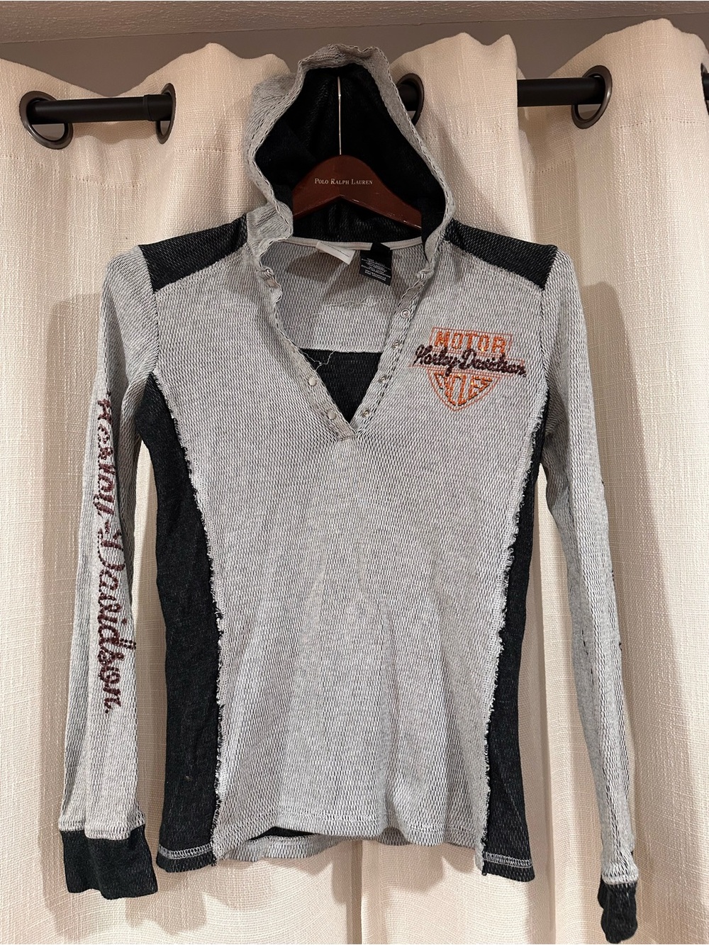 Harley-Davidson Gray Long-Sleeve Hooded Top